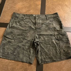Under Armour Cargo Board Shorts
